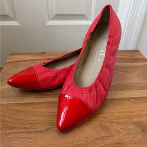 Attilio Giusti Leombruni AGL Red Pointed Cap Toe Flats 38 (US8)